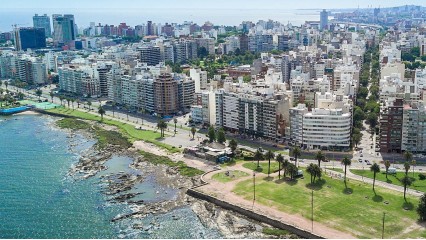 Buenos Aires y Montevideo.